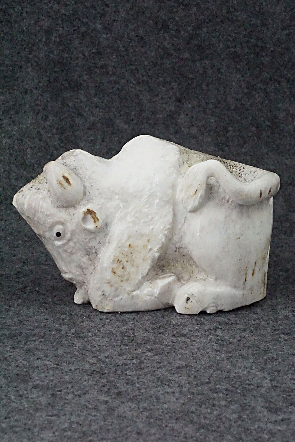 Buffalo Zuni Fetish Carving - Maxx Laate