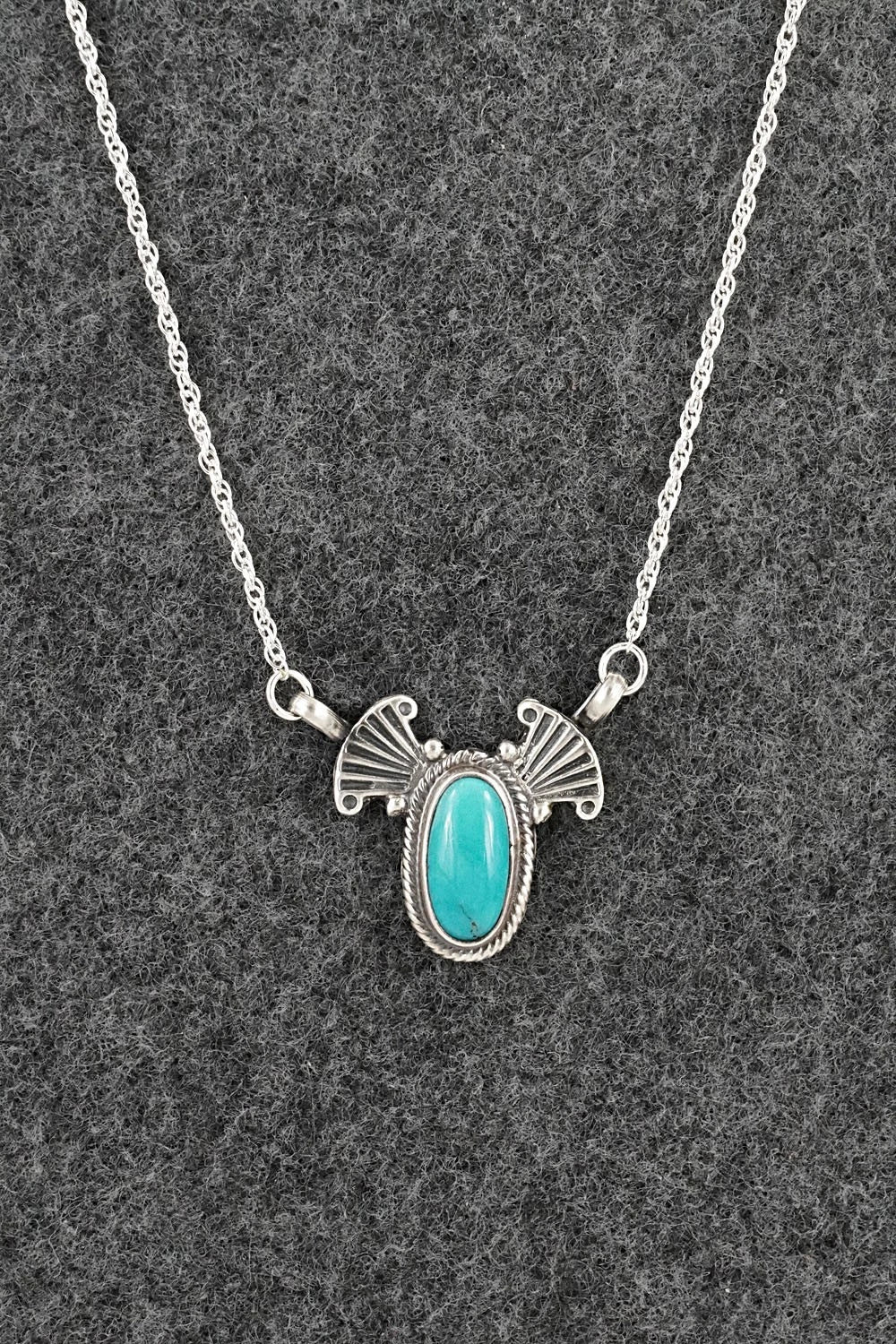 Turquoise & Sterling Silver Necklace - Verley Betone