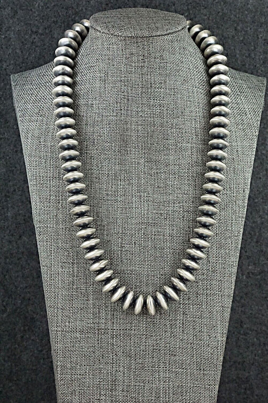 Sterling Silver Navajo Pearl Necklace 20" - Bryannen Halwood