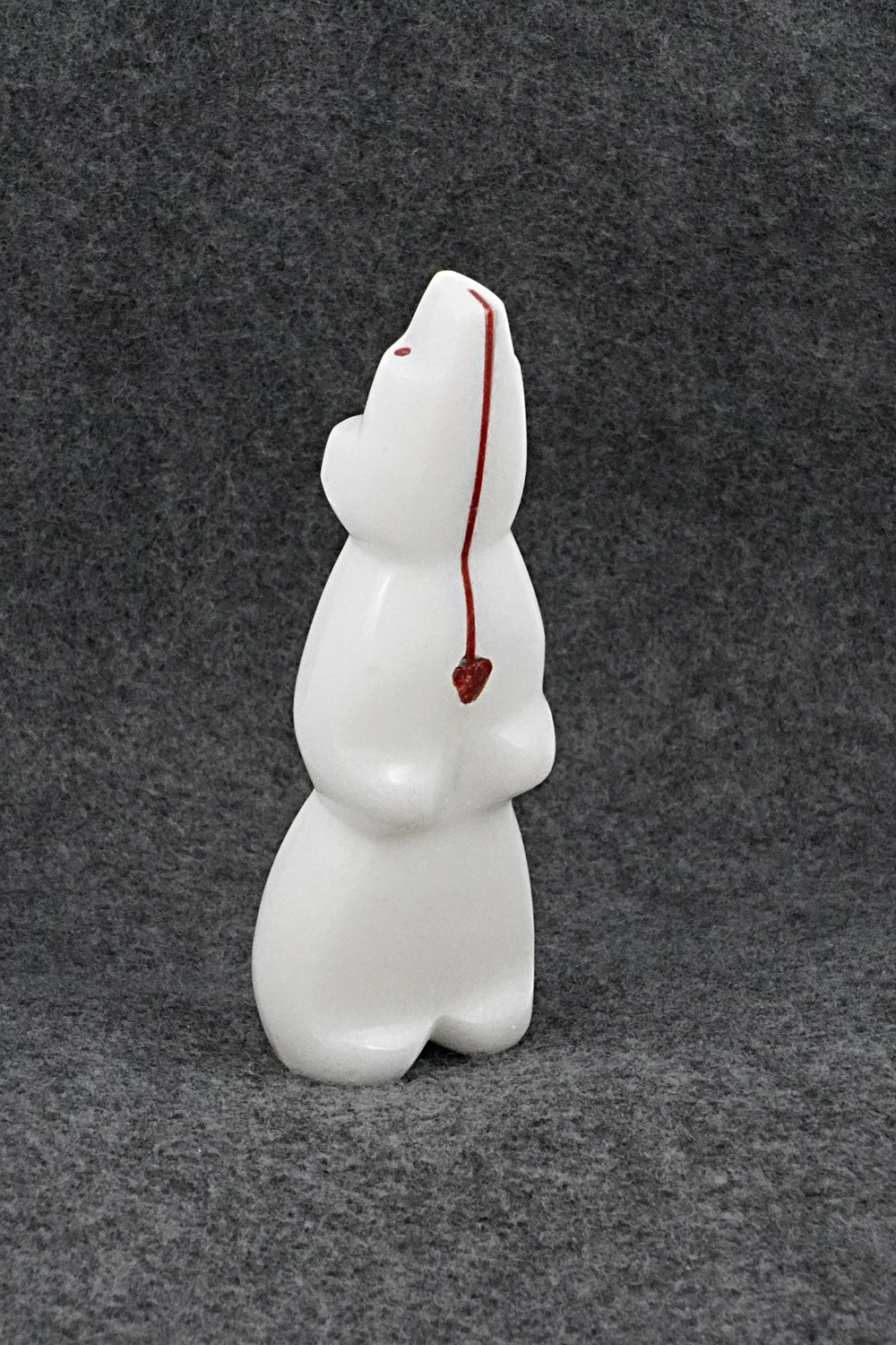 Bear Zuni Fetish Carving - Kenric Laiwakete
