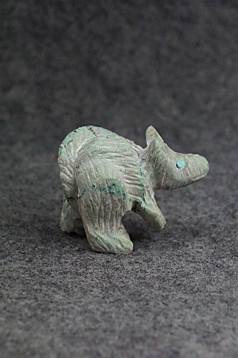 Mouse Zuni Fetish Carving - Jon Quam