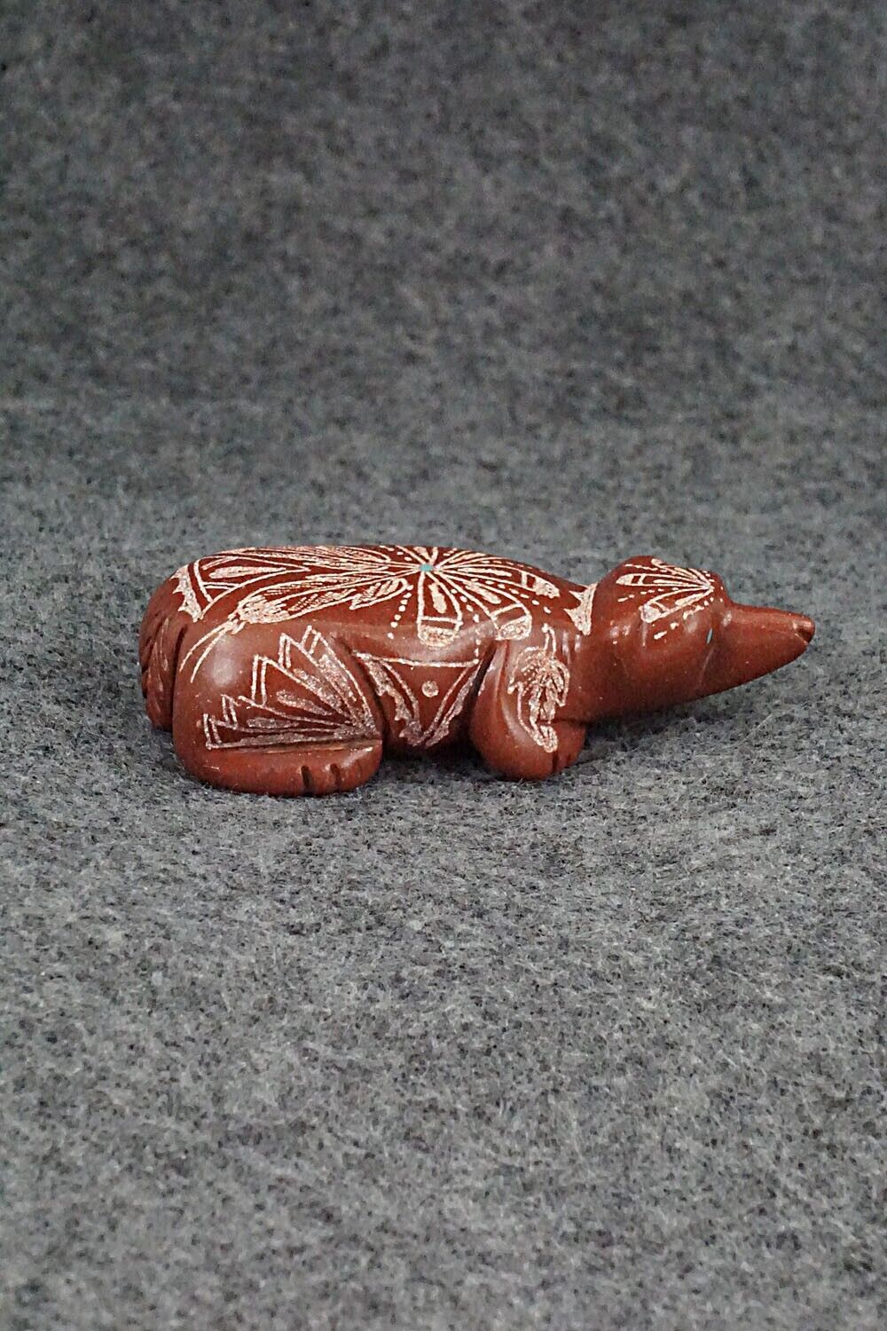 Badger Zuni Fetish Carving - Adrian Cachini