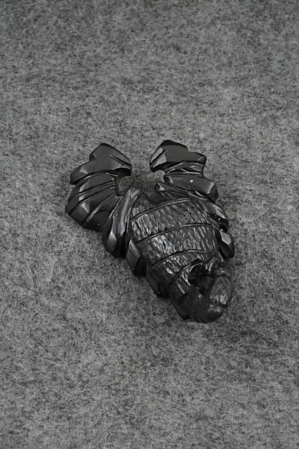 Scorpion Zuni Fetish Carving - Tony Mackel