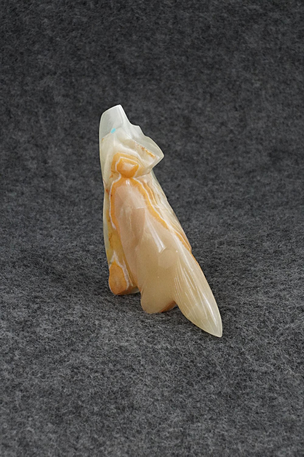 Wolf Zuni Fetish Carving - Kenric Laiwakete