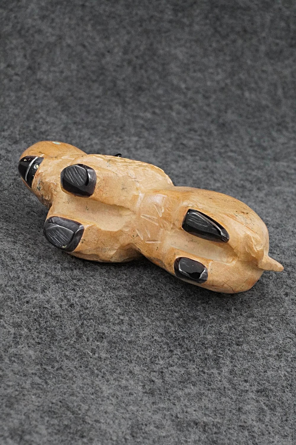 Buffalo Zuni Fetish Carving - Freddie Leekya