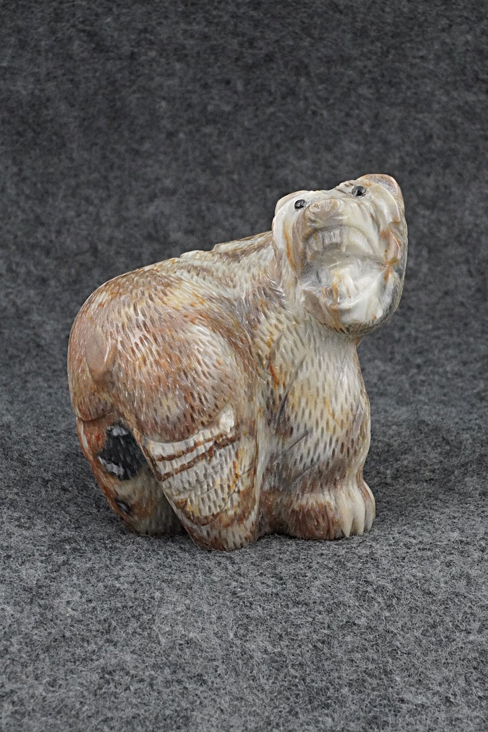 Bear Zuni Fetish Carving - Terrance Panteah
