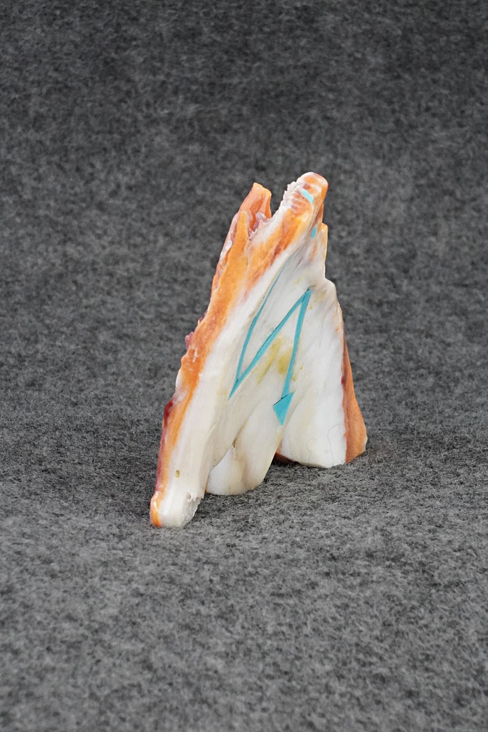 Wolf Zuni Fetish Carving - Kenric Laiwakete