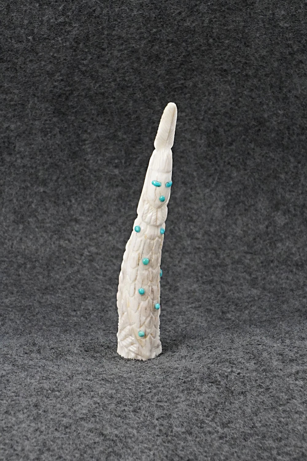 Corn Maiden Zuni Fetish Carving - Garrick Weeka