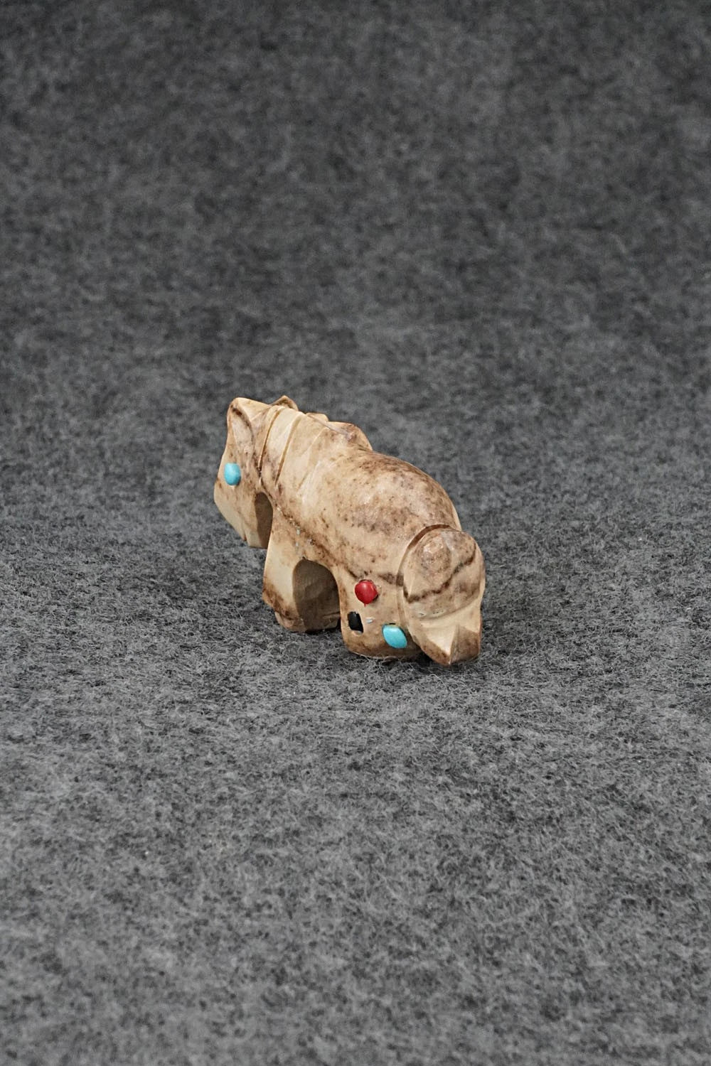Horse Zuni Fetish Carving - Dannette Laate