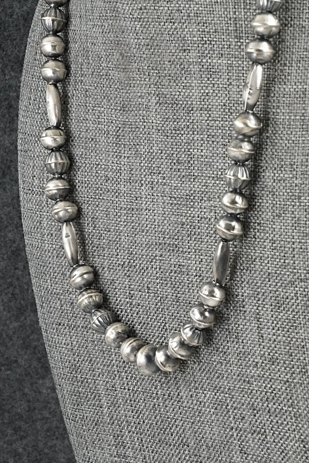 Sterling Silver Navajo Pearl Necklace 18" - Vintage
