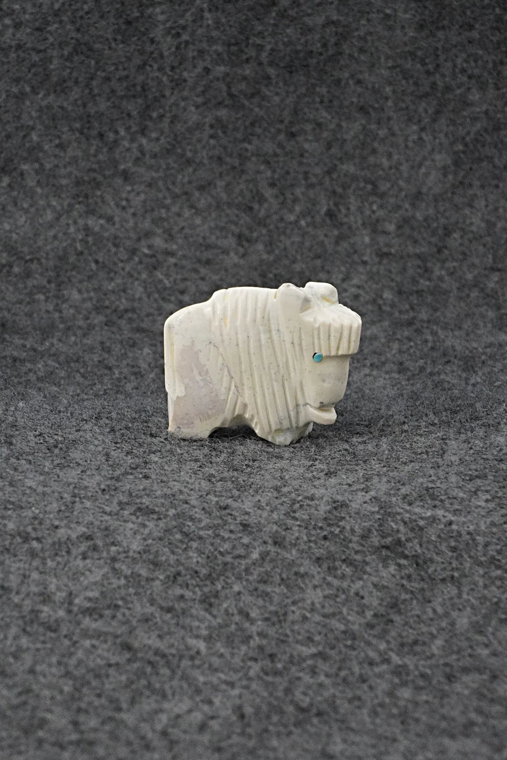 Buffalo Zuni Fetish Carving - Gilbert Lonjose