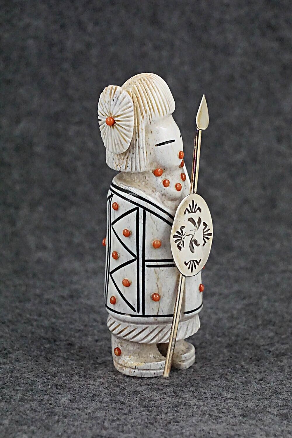 Hunter Zuni Fetish Carving - Claudia Peina