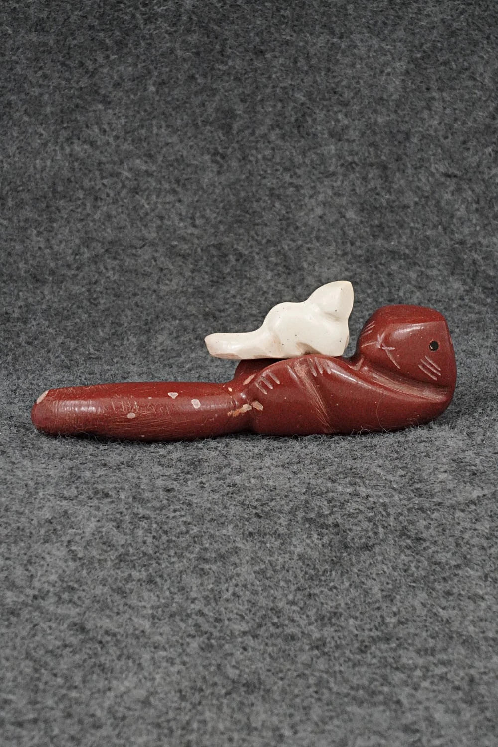 Otter Zuni Fetish Carving - Justin Red Elk