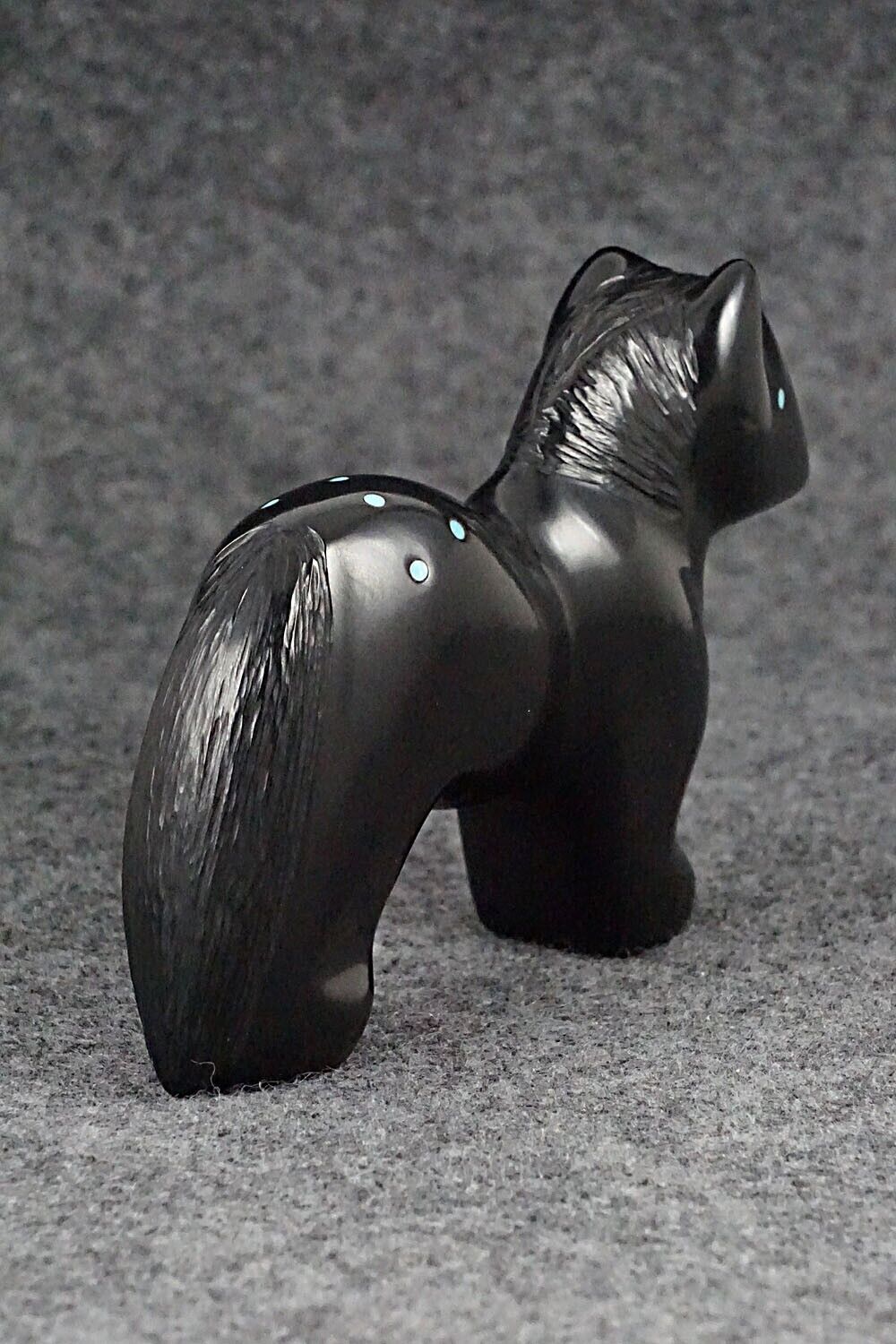 Horse Zuni Fetish Carving - Herbert Halate