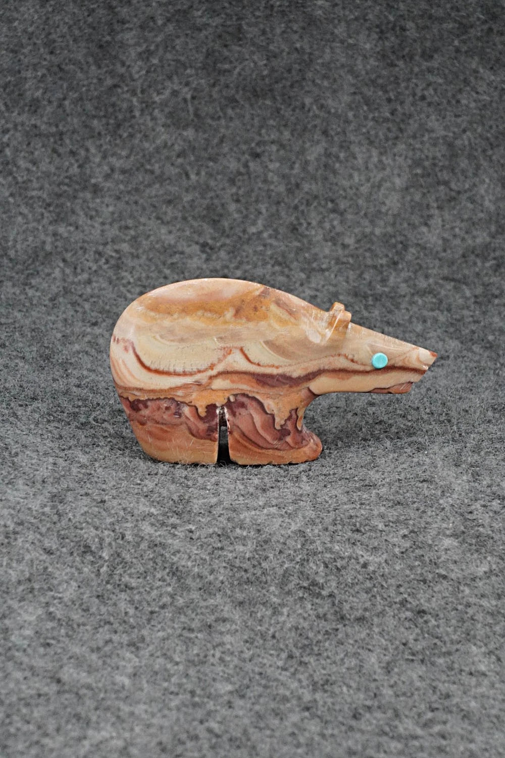 Bear Zuni Fetish Carving - Ronnie Lunasee