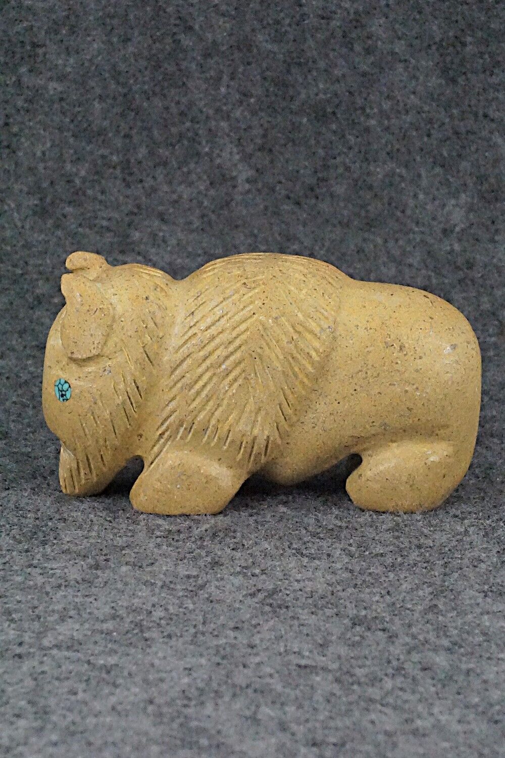 Buffalo Zuni Fetish Carving - Daniel Chattin