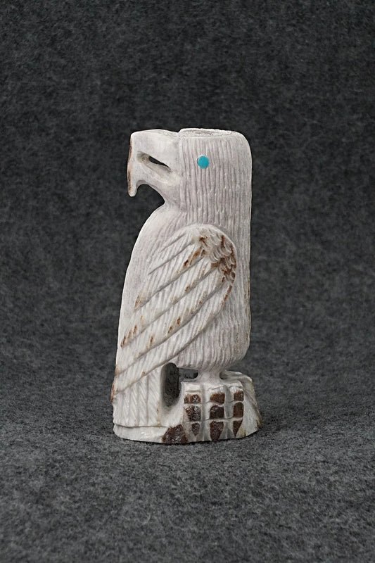 Eagle Zuni Fetish Carving - Gerrick Weeka