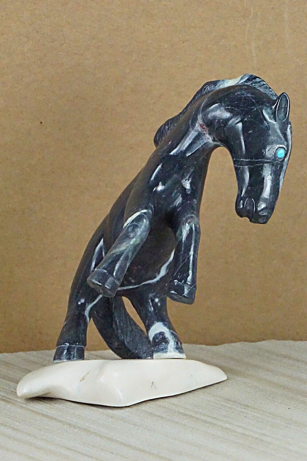 Horse Zuni Fetish Carving - Albert Eustace