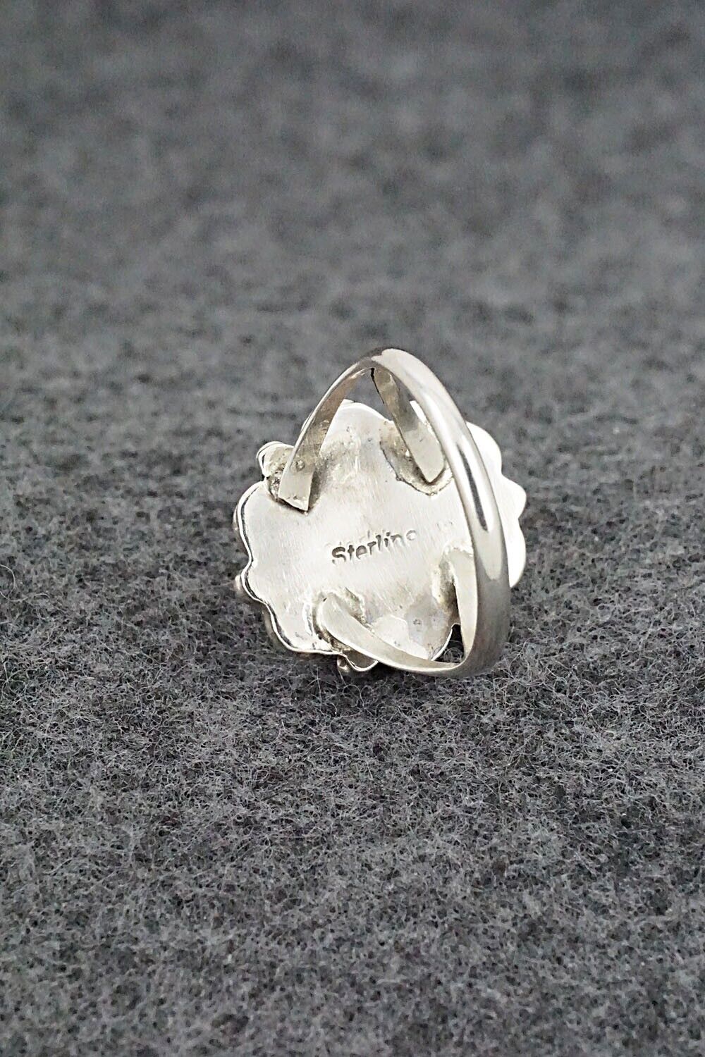Pink Conch Shell & Sterling Silver Ring - Freda Martinez - Size 7