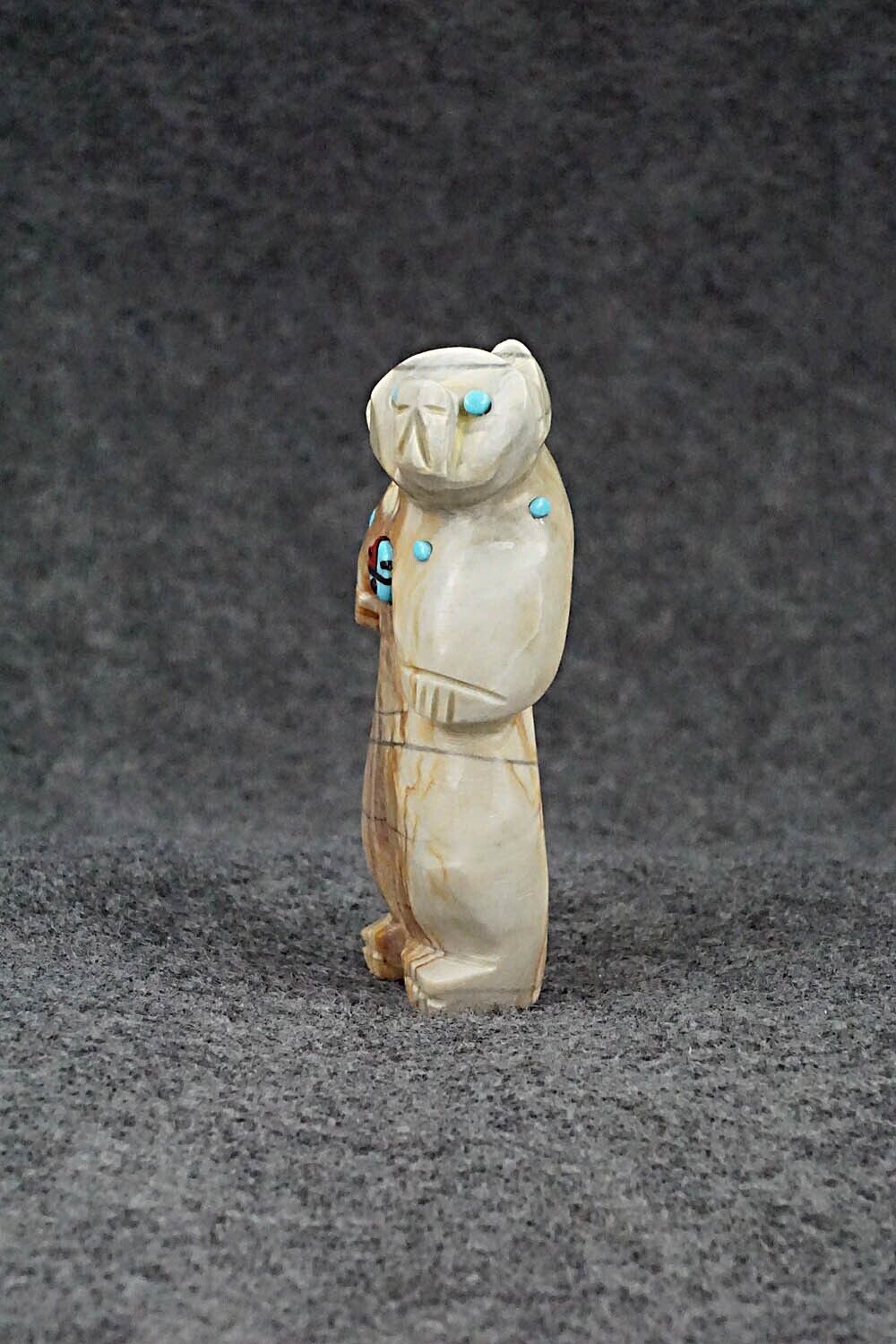 Bear Zuni Fetish Carving - Danette Laate