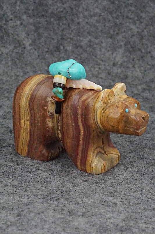 Bear Zuni Fetish Carving - Douglas Martza