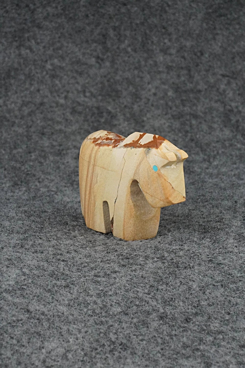Horse Zuni Fetish Carving - Bernard Laiwakete