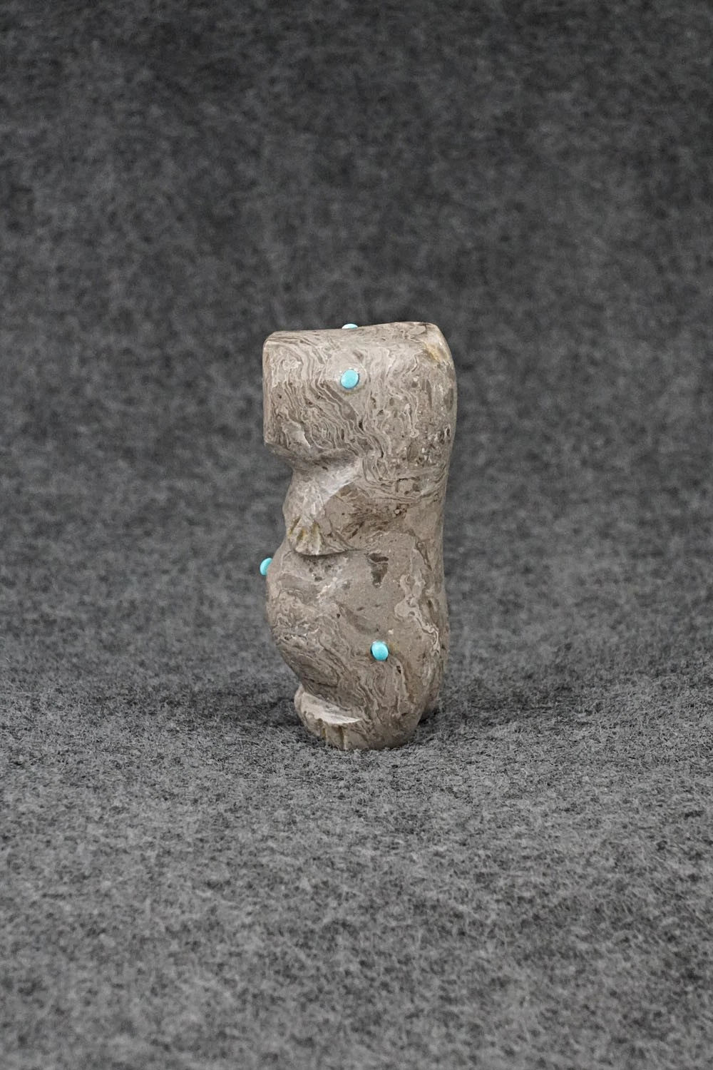 Otter Zuni Fetish Carving - Alexander Chavez
