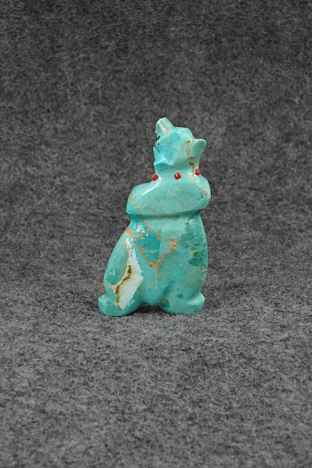 Bear Zuni Fetish Carving - Claudia Peina