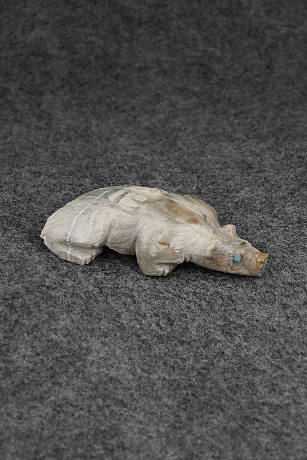 Badger Zuni Fetish Carving - Derrick Kammasee