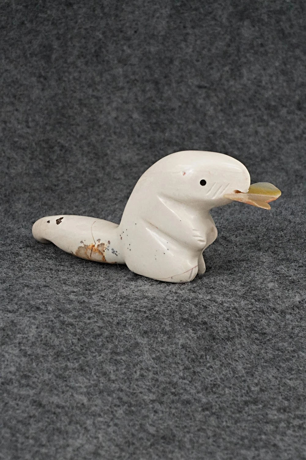 Otter Zuni Fetish Carving - Justin Red Elk