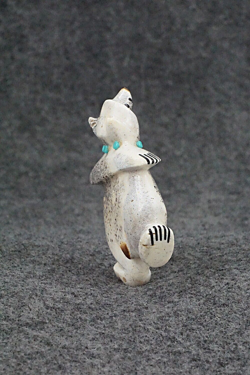 Dancing Bear Zuni Fetish Carving - Claudia Peina