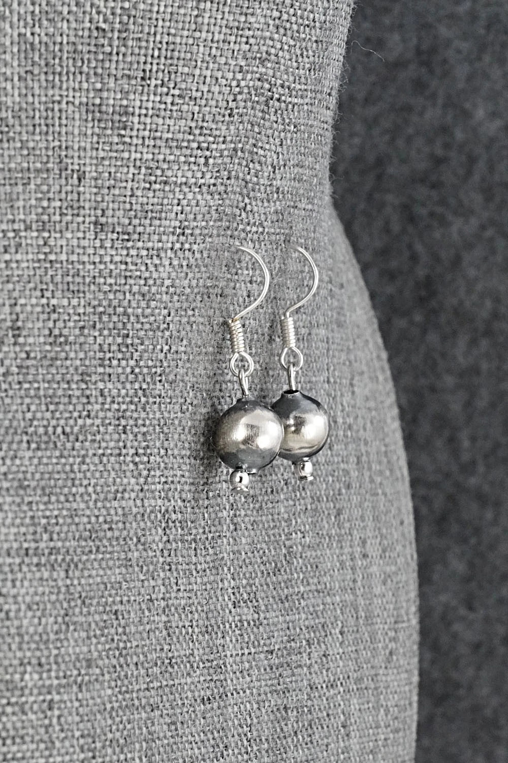 Sterling Silver Navajo Pearl Necklace & Earrings Set - Treva Jim