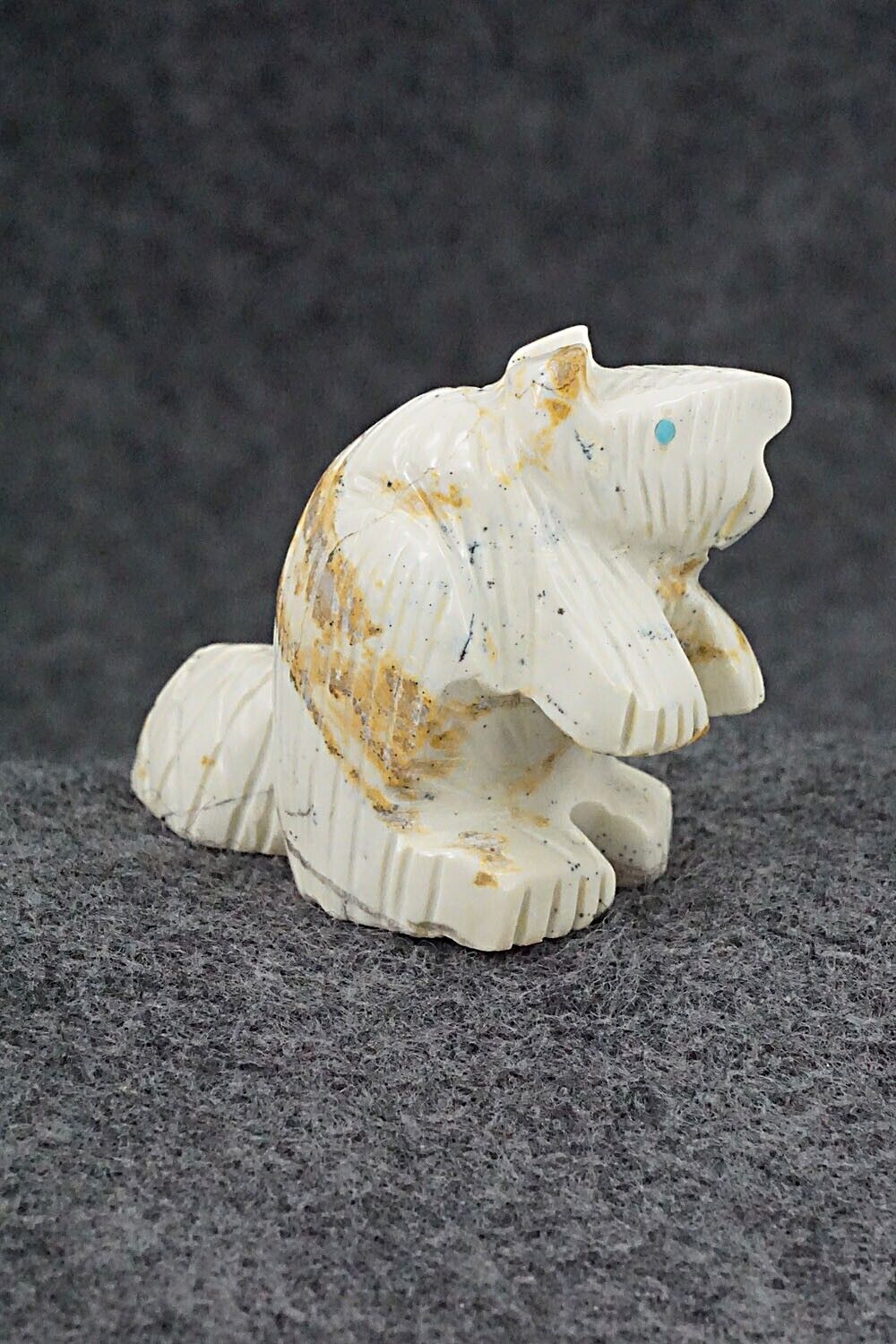 Beaver Zuni Fetish Carving - Gilbert Lonjose