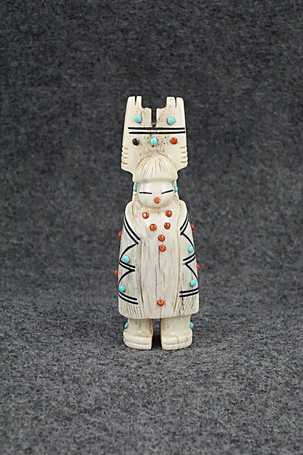 Corn Maiden Zuni Fetish Carving - Claudia Peina