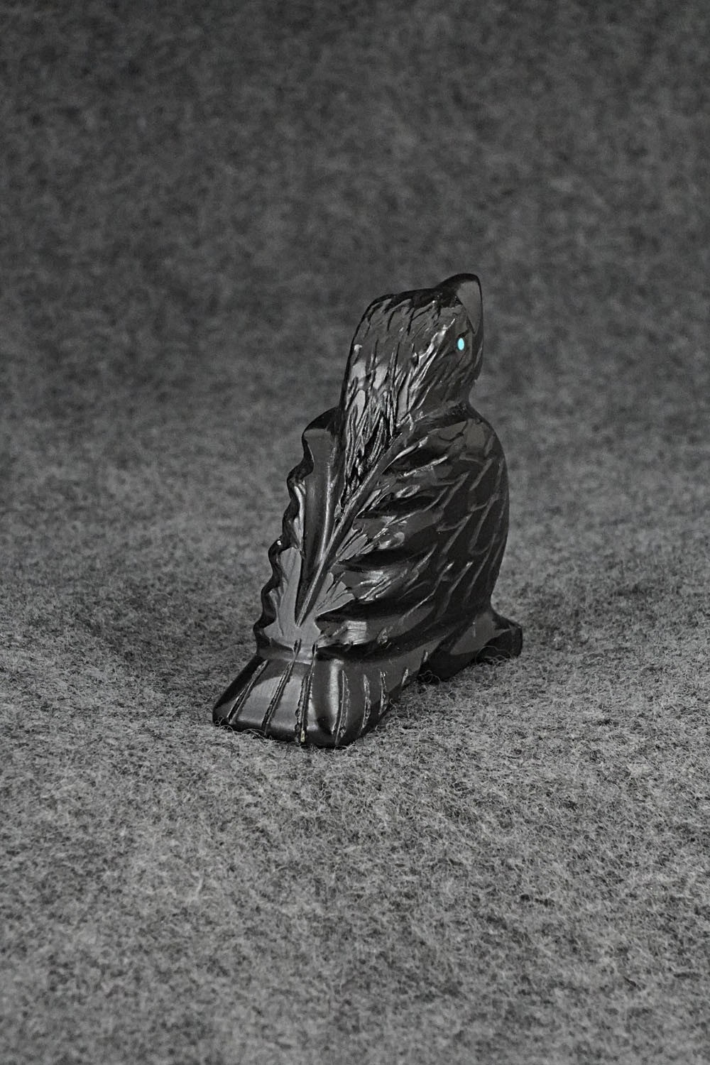 Crow Zuni Fetish Carving - Tony Mackel