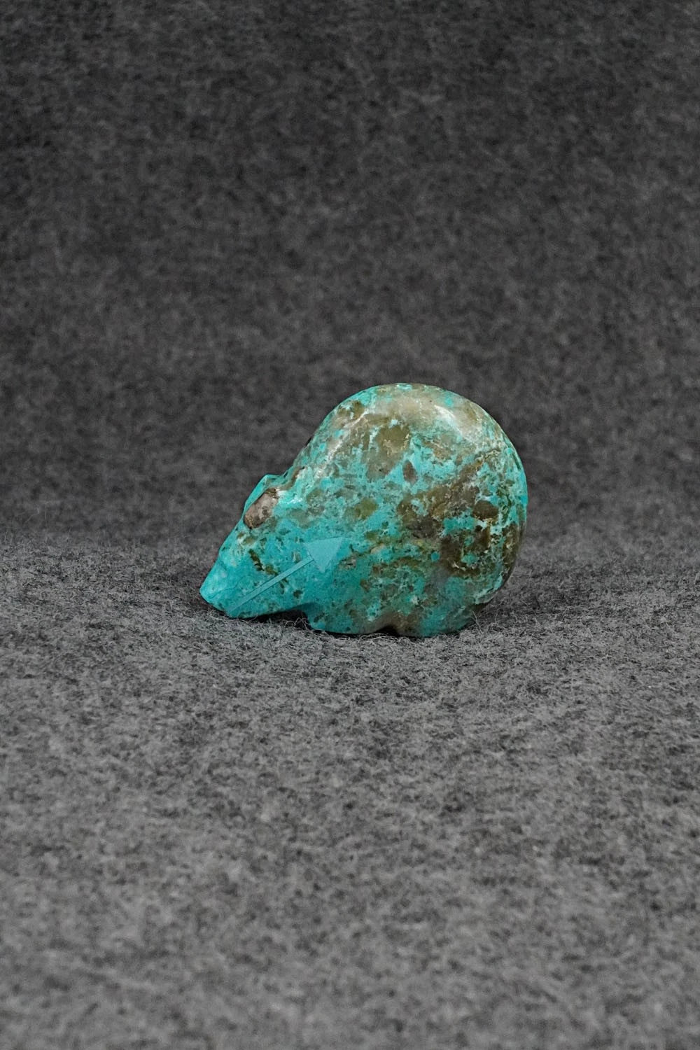 Bear Zuni Fetish Carving - Abby Quam Panteah