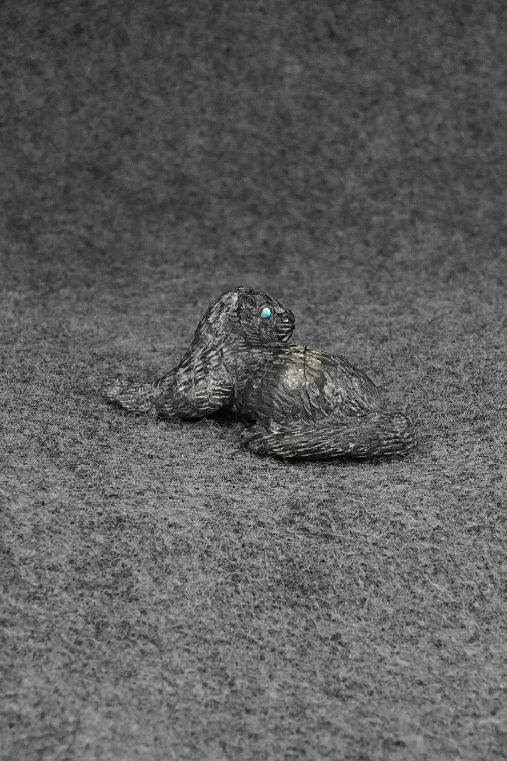 Mountain Lion Zuni Fetish Carving - Lance Cheama