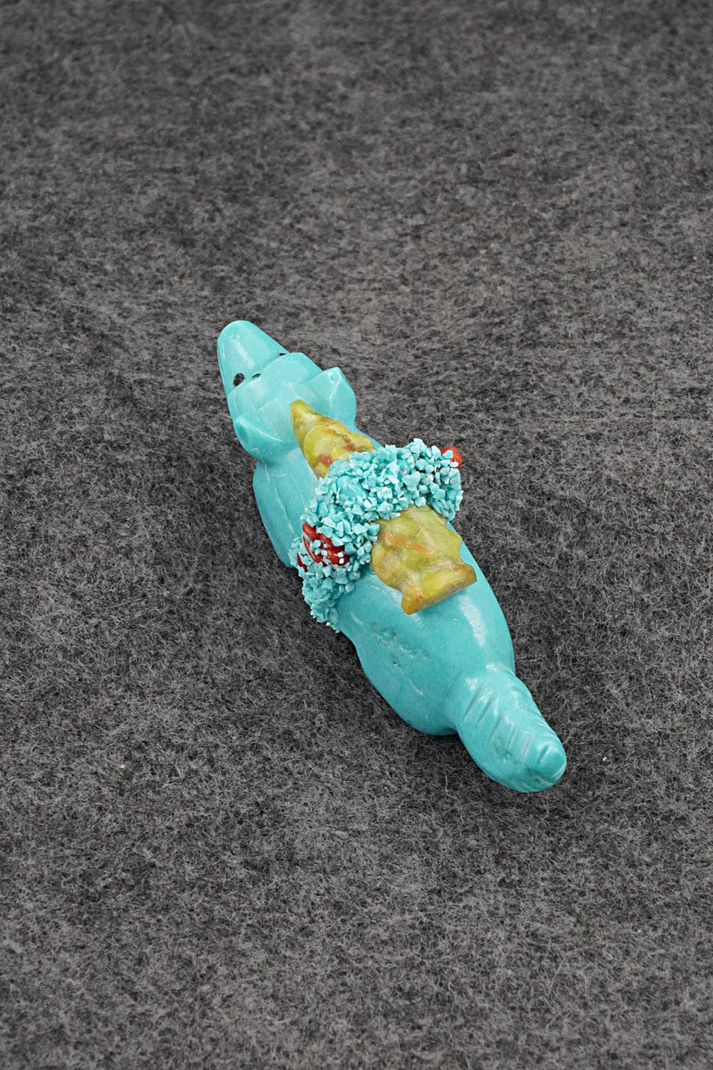 Wolf Zuni Fetish Carving - Marvelita Phillips