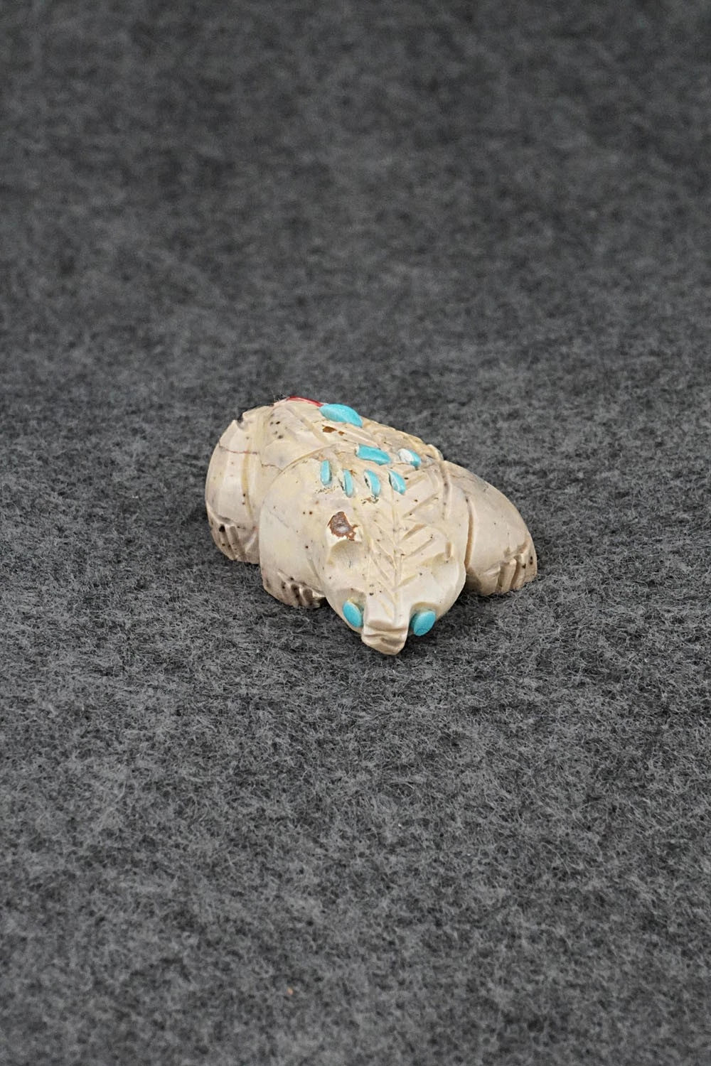 Badger Zuni Fetish Carving - Dannette Laate