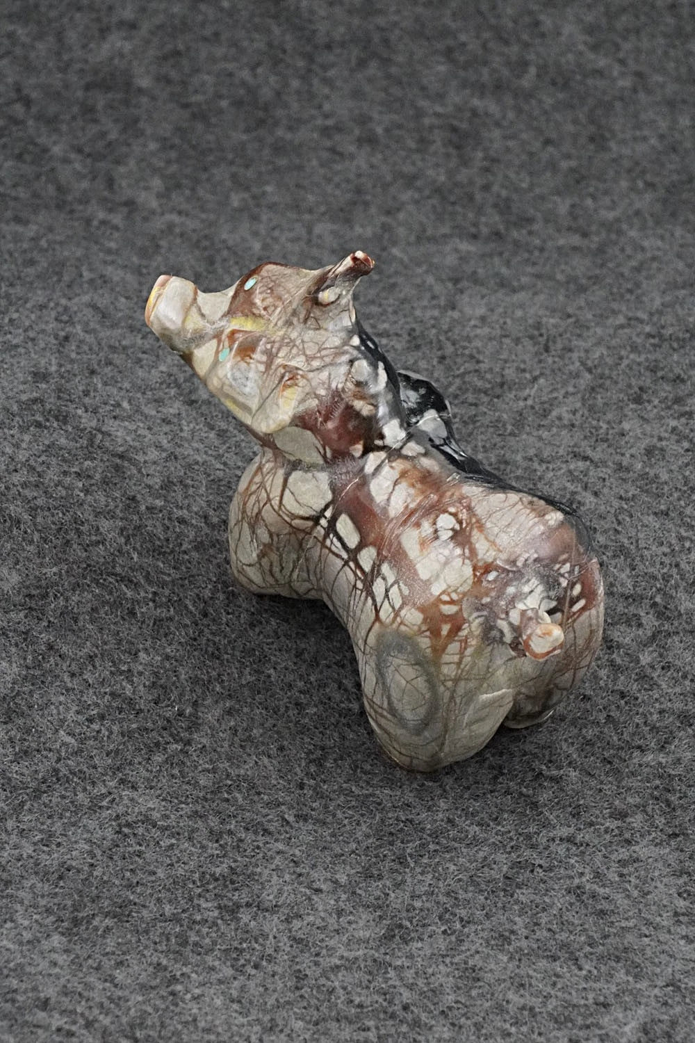 Pig Zuni Fetish Carving - Freddie Leekya