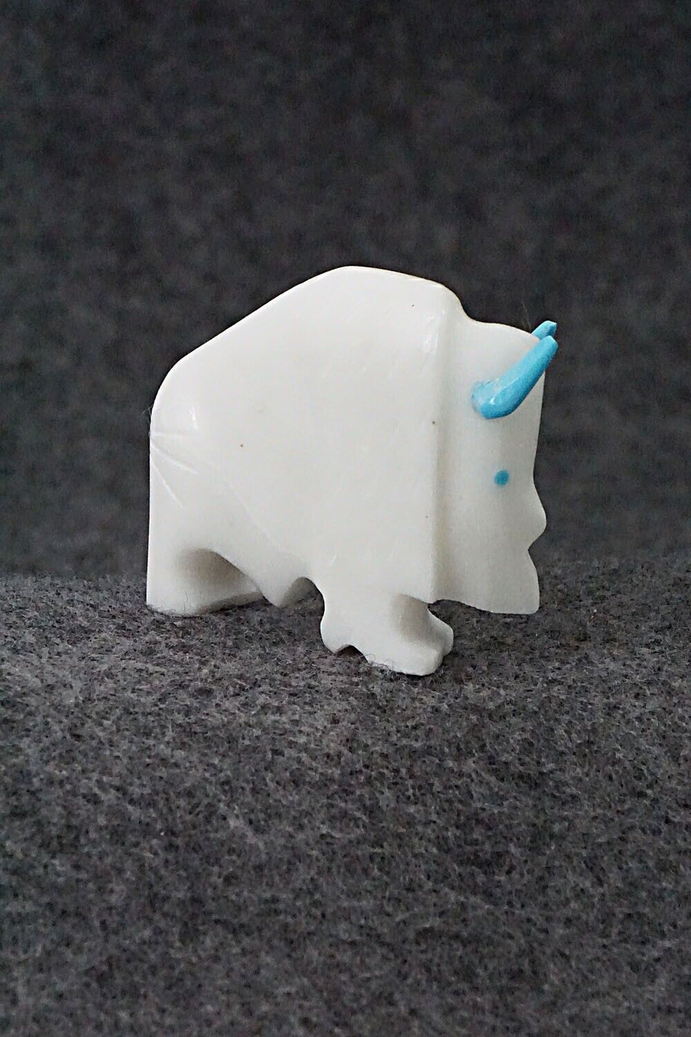 Buffalo Zuni Fetish Carving - Todd Etsate