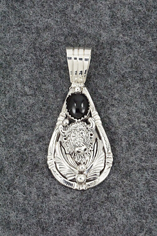 Onyx & Sterling Silver Pendant - Henry Attakai