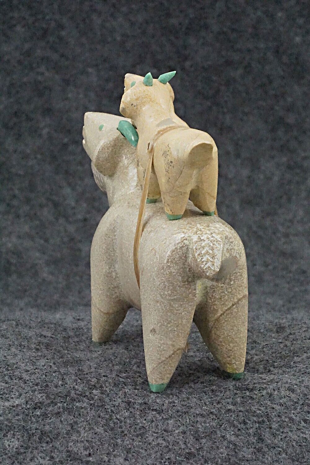 Goat with Kid Zuni Fetish Carving - Enrike Leekya