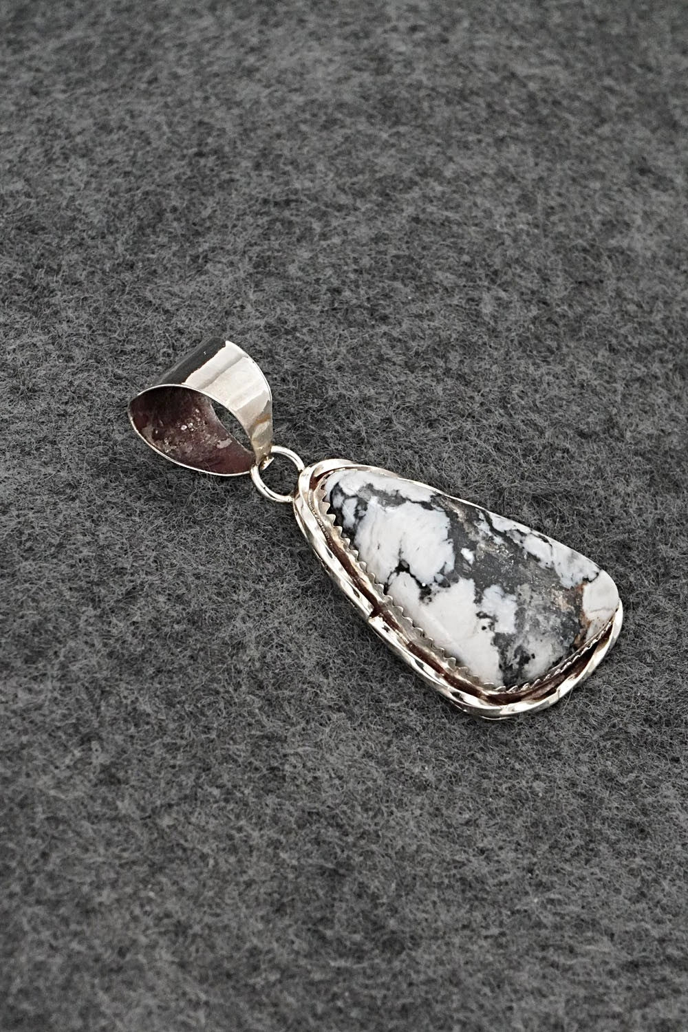 White Buffalo & Sterling Silver Pendant - Ernest Hawthorne