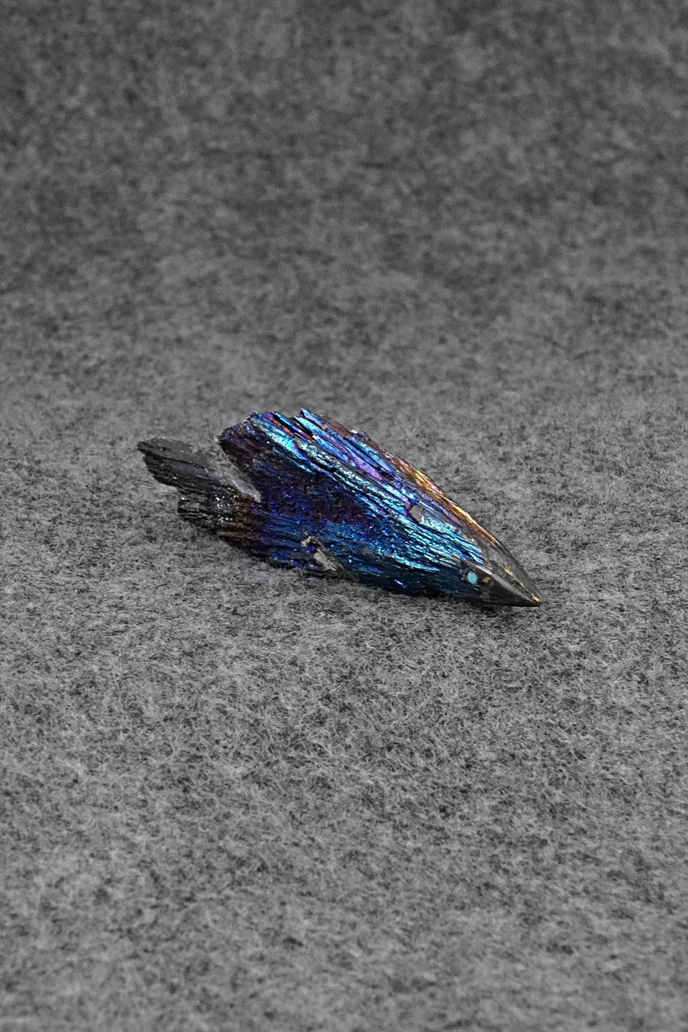 Porcupine Zuni Fetish Carving - Abby Quam Panteah
