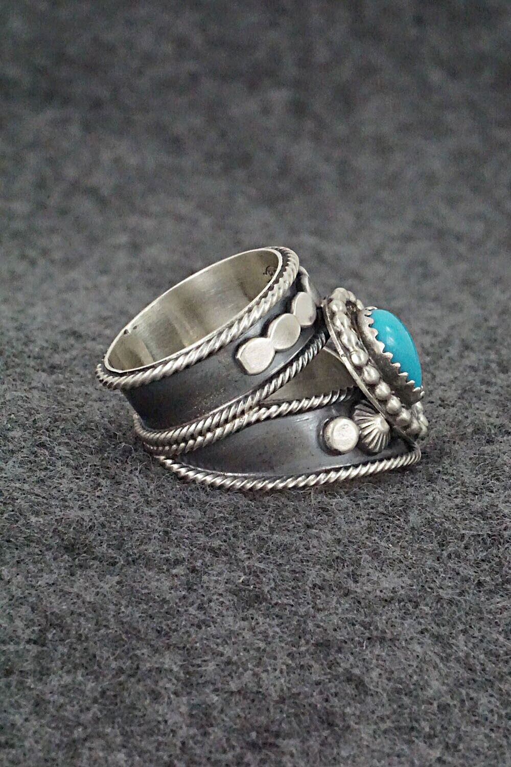 Turquoise & Sterling Silver Ring - Tom Lewis - Size 6.75