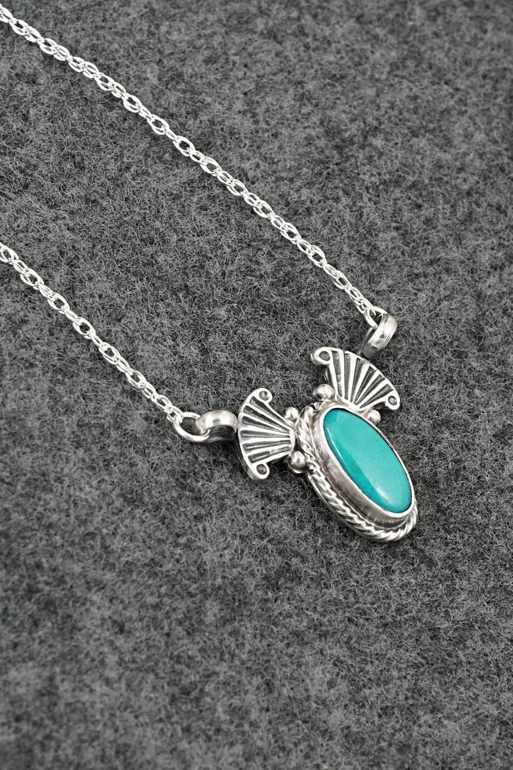 Turquoise & Sterling Silver Necklace - Verley Betone
