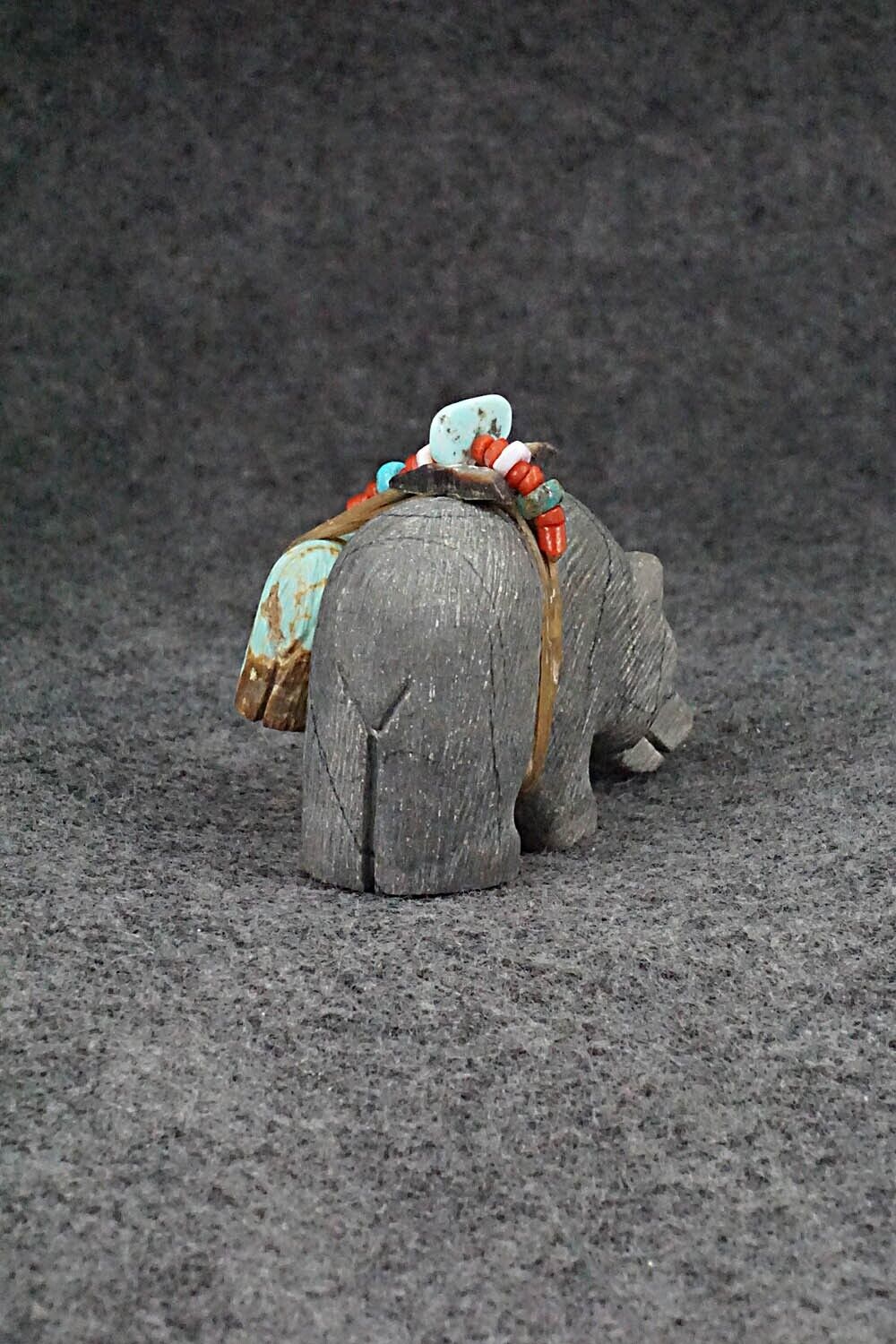 Bear and Cub Zuni Fetish Carving - Douglas Martza