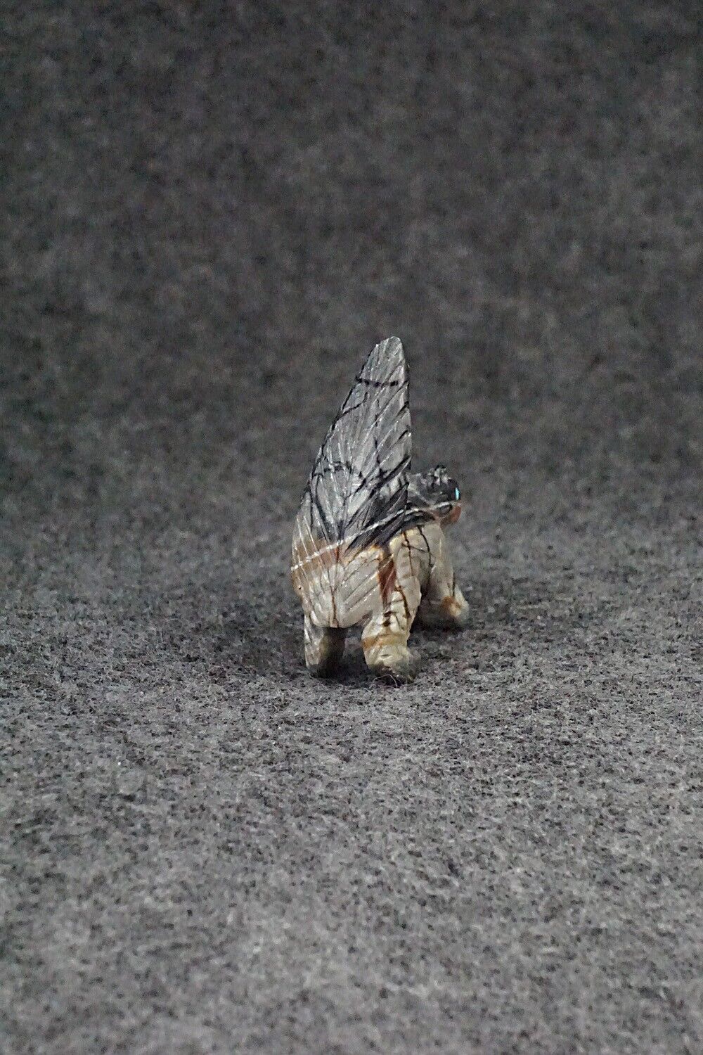 Squirrel Zuni Fetish Carving - Lindsey Cheama