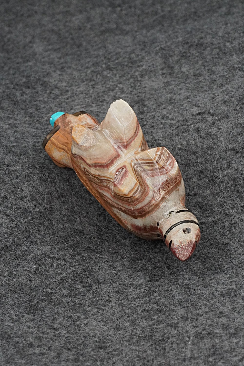 Raccoon Zuni Fetish Carving - Enrike Leekya